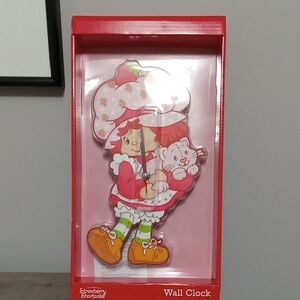 Strawberry Shortcake Wall Clock 🍓🍓🍓🍓🍓